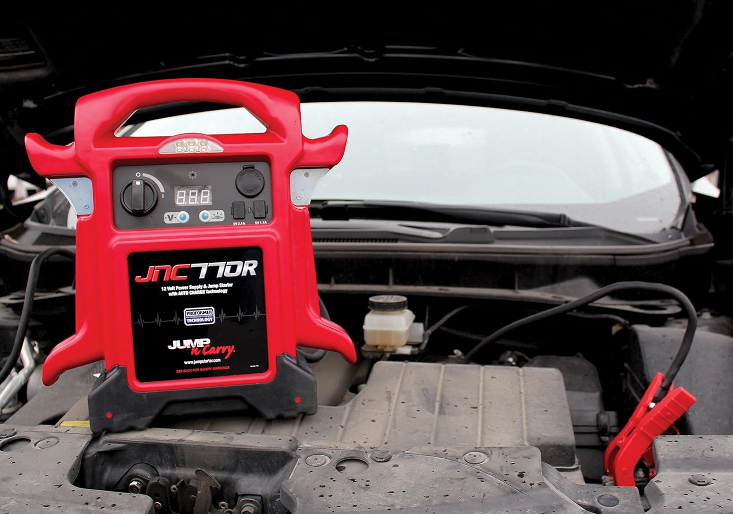 1700 Peak Amp 12 Volt Jump Starter U951446