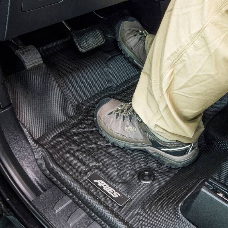 Floor Liners E3136