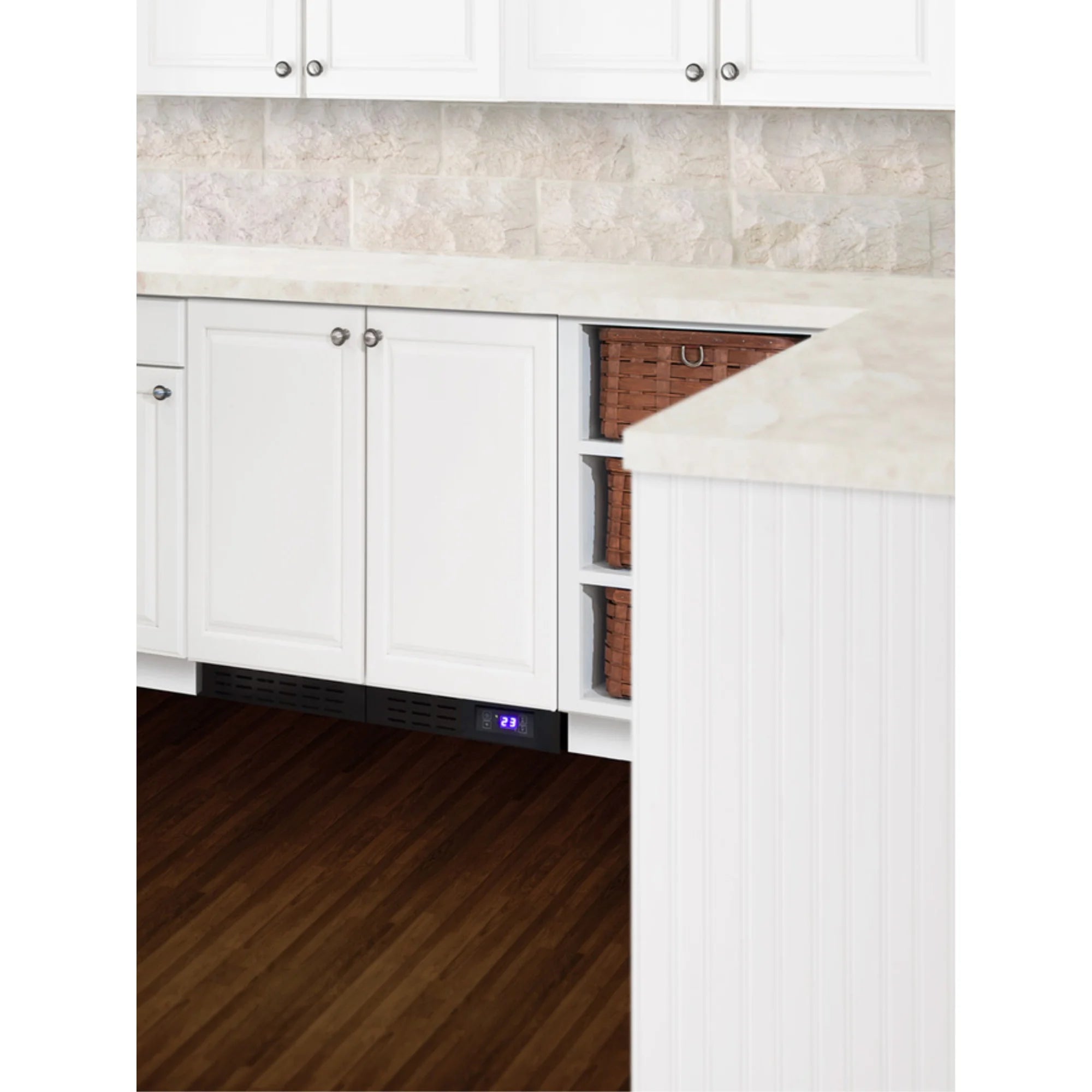 BUILT IN REFRIGERATOR N2181