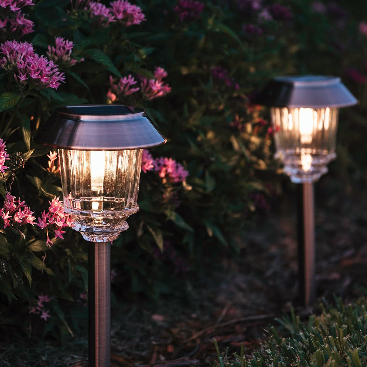 Solar Pathway Lights 4 Pack Outdoor Waterproof IP65 Warm White Z3977