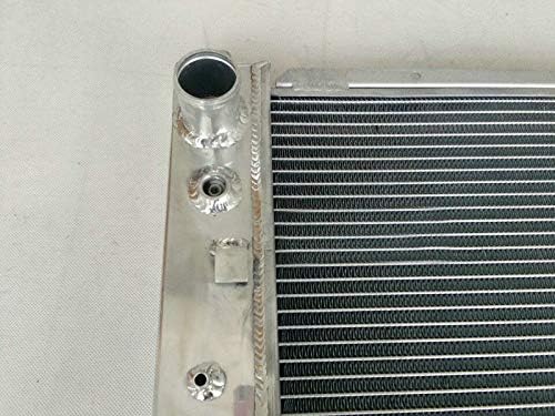 Aluminum Radiator for Chevy Silverado Suburban Tahoe Yukon 4.8 5.3 V8 1999-2006 T29089