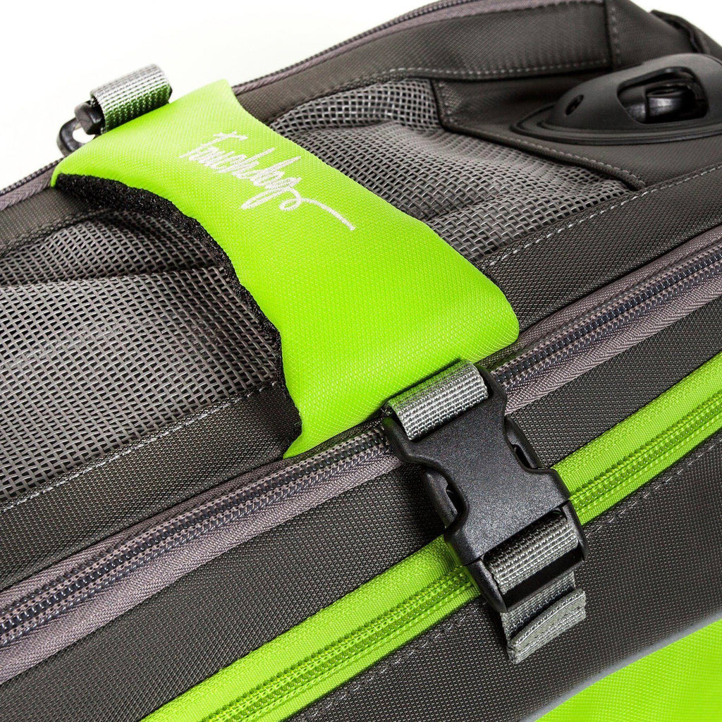 Green Water-Resistant Dog Carrier Y497