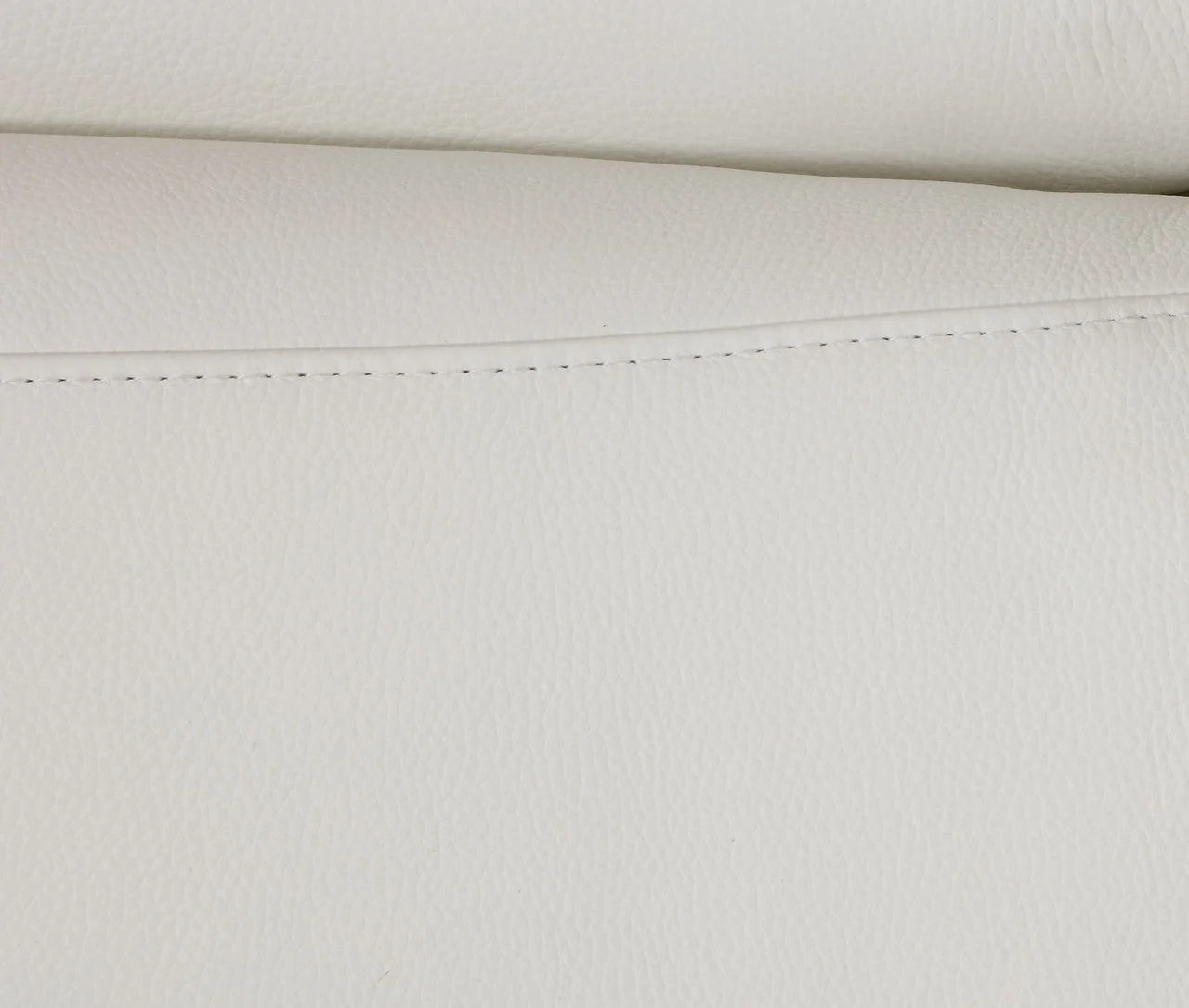 Loveseat O561