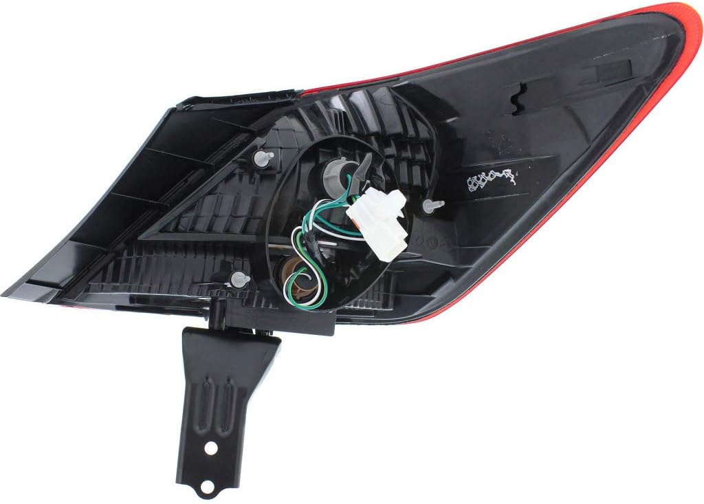 Tail Light Assembly Driver Side with Bulbs F728474