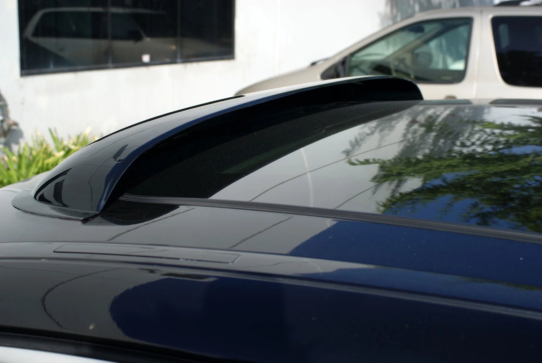 Outside Mount Window Visor Deflector and Sunroof 5 Pcs Set U232251