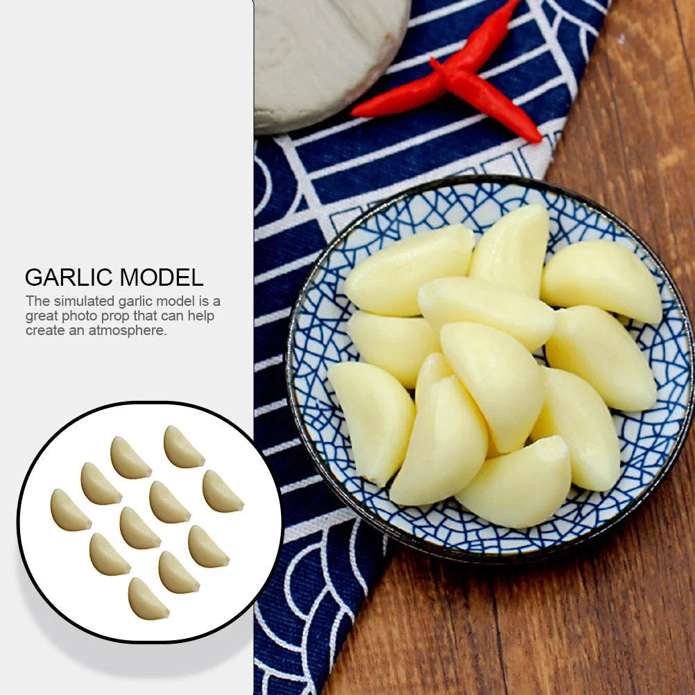 Simulated Garlic Miniature Dollhouse Ornaments Q98809