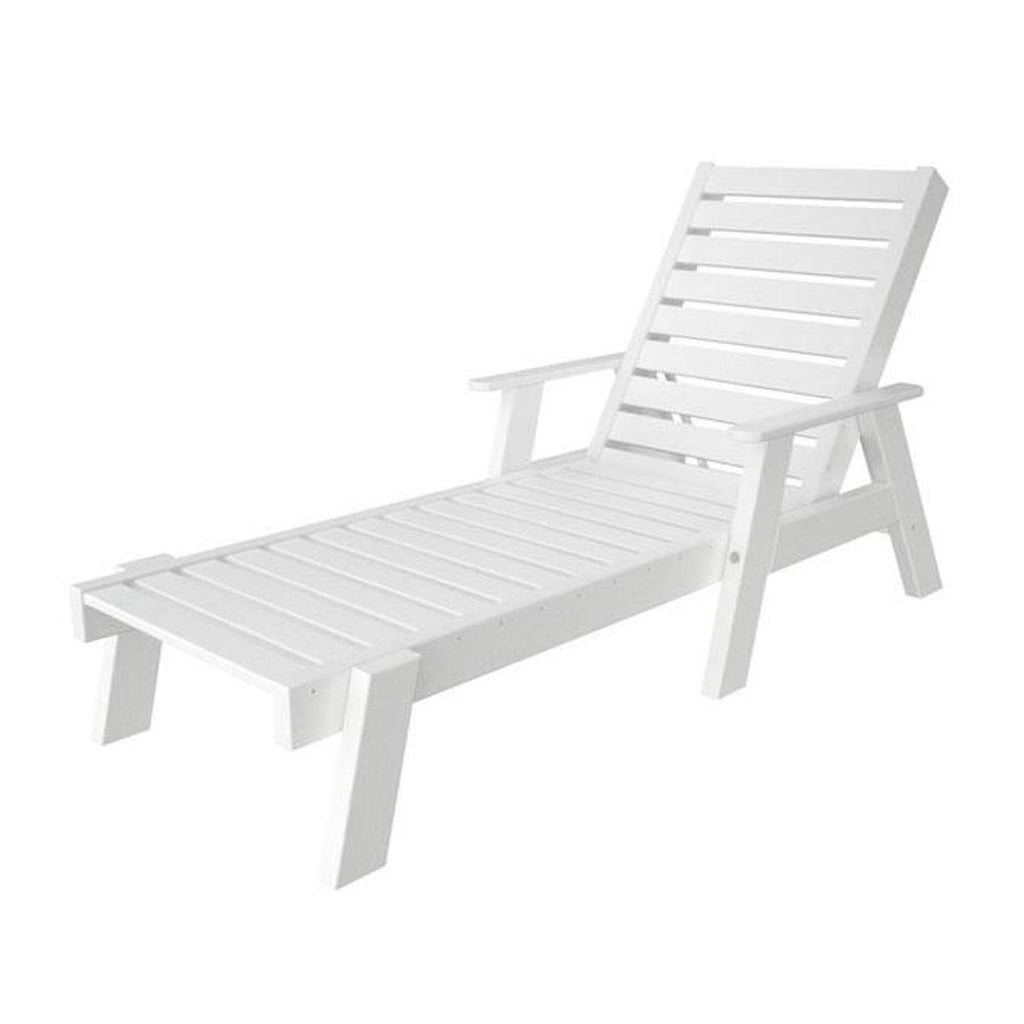 White Captain Chaise with Arms X5913