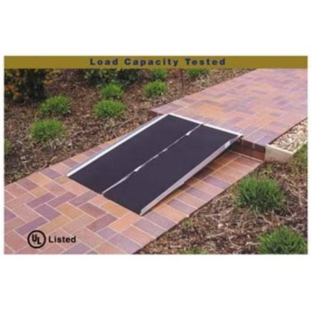 Portable Singlefold Ramp, 6 ft x 30 in L13768