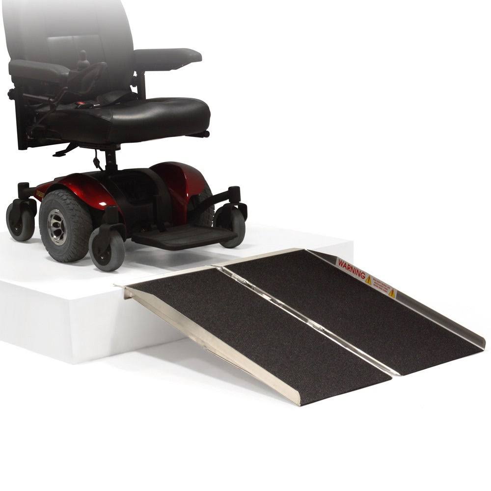 Portable Singlefold Ramp, 6 ft x 30 in L13768