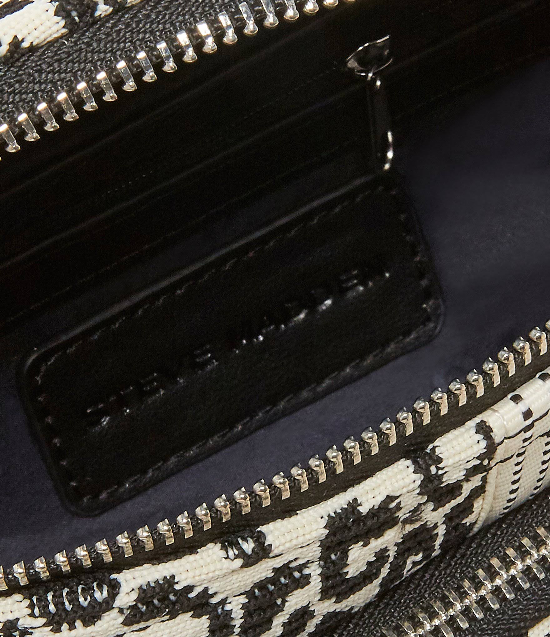 Leopard Convertible Belt Bag Q97059