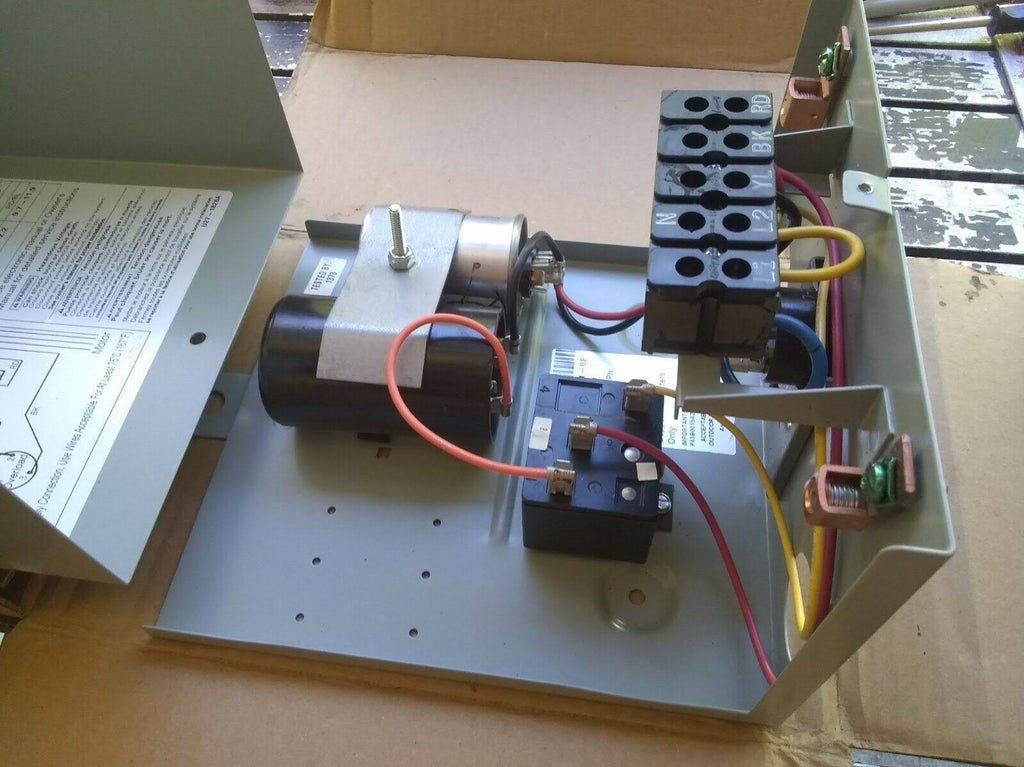 11/2 -1.5 HP Submersible Well Motor Control Box I649