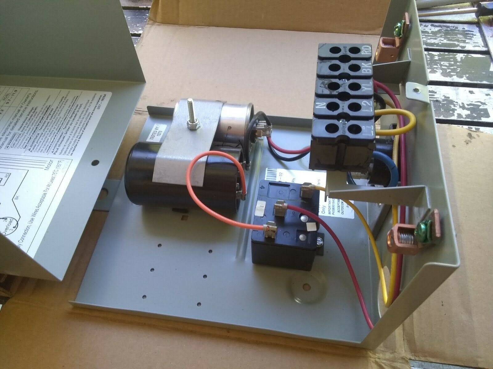 11/2 -1.5 HP Submersible Well Motor Control Box I649