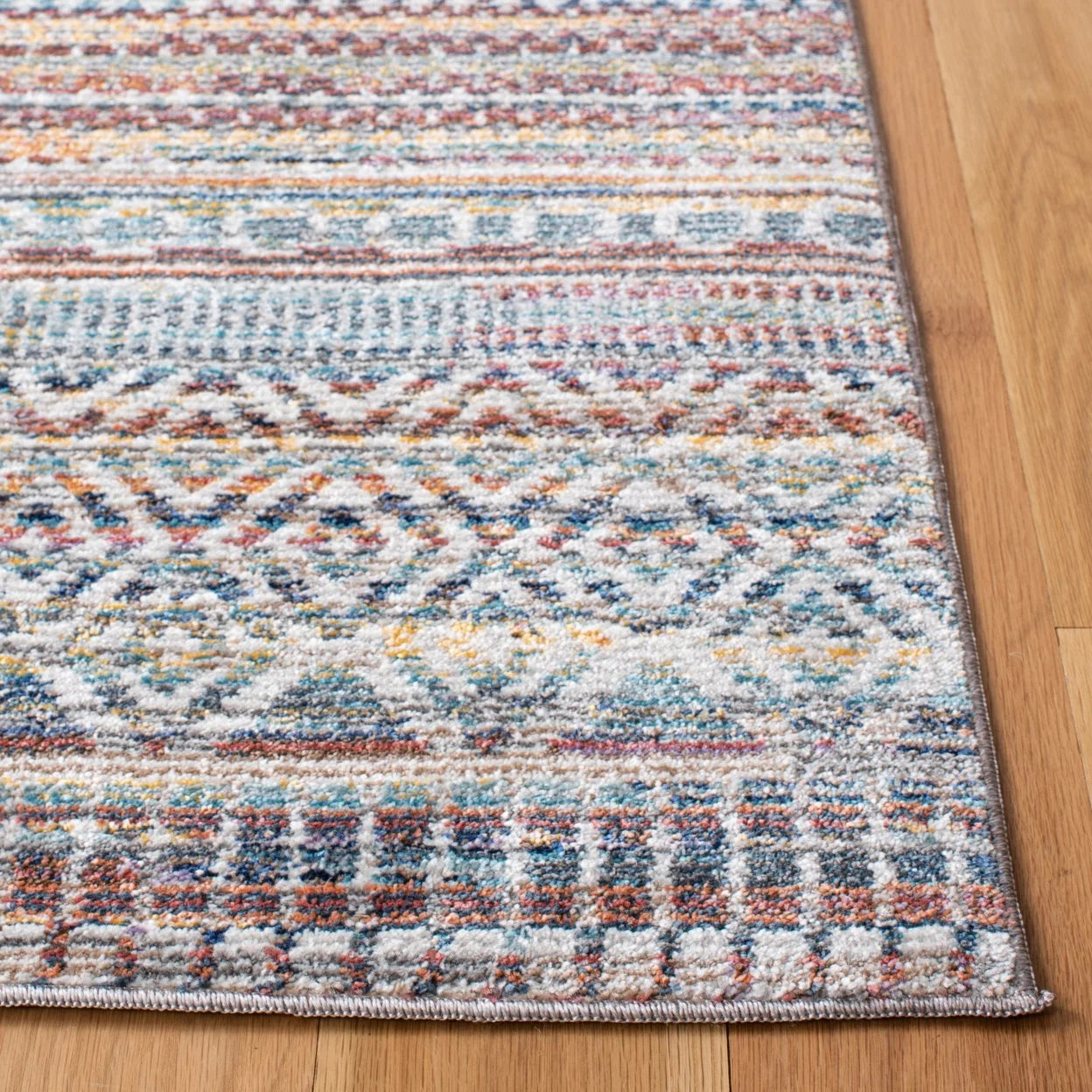 Rust / Gold Rug W7421